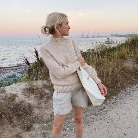 Novice Pullover PetiteKnit Strickset