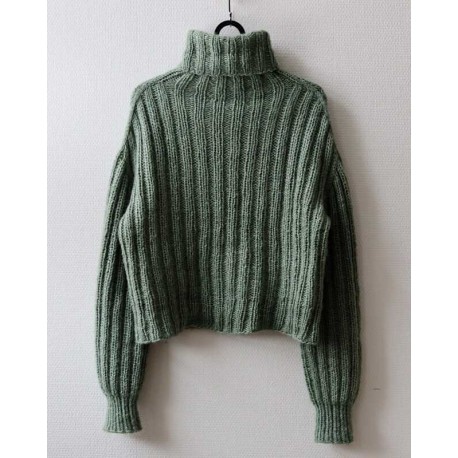 Berry Sweater Witre Design Strickkit