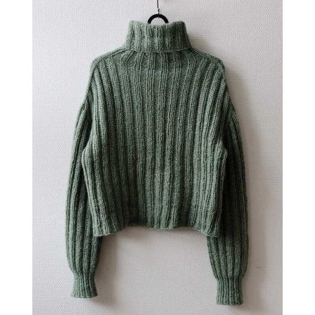Berry Sweater Witre Design Strickkit
