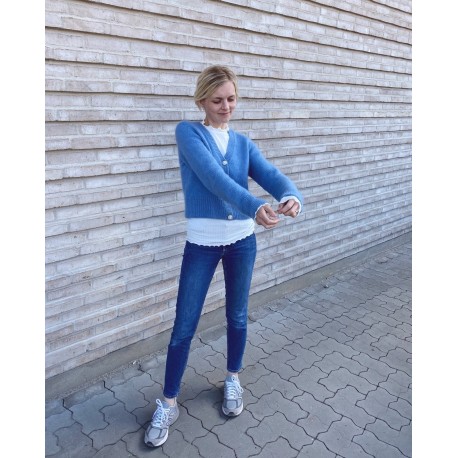 PetiteKnit - April Cardigan