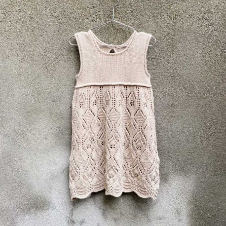 Knitting for Olive Lace Dress Anleitung und Wolle