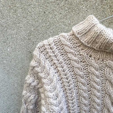 Chunky Cable Sweater Knitting for Olive Strickset
