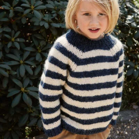 Sandnes 2211-8 Breton Kosegenser Strickset