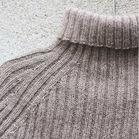 Knitting for Olive Nordhavn Cape Strickset