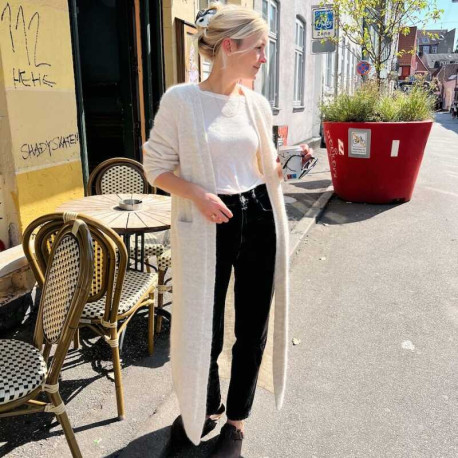 Petite Knit No Frills Cardigan Wollpaket