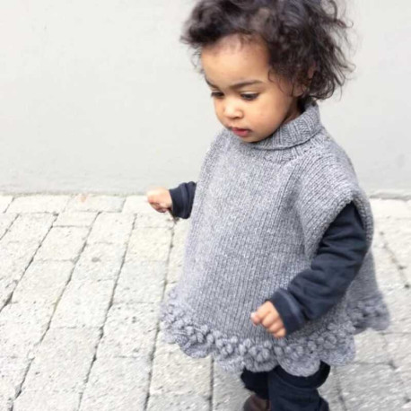 Knitting for Olive Gooseberry Poncho