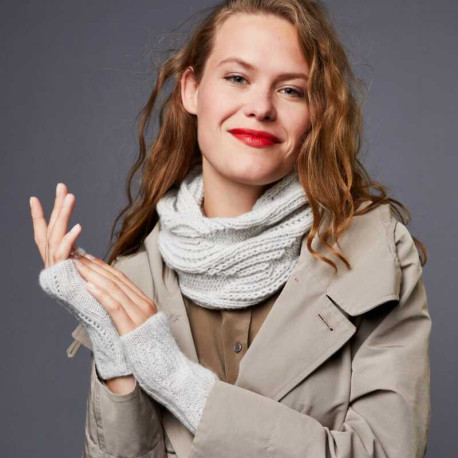 Lamana Accessoires Nr 01  Pulswärmer Isa 08 Strickset