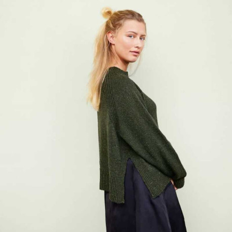 Sandnes 2214 5A  Kelly Pullover mit Schlitz Strickset