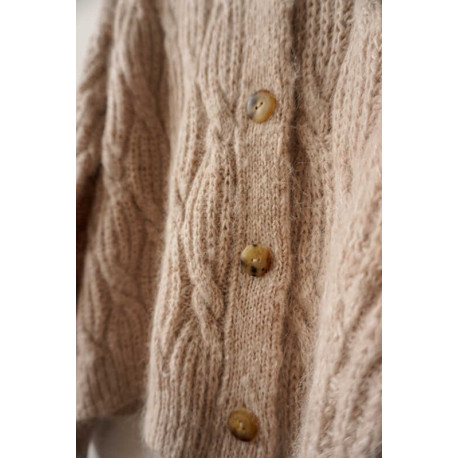 Knitting Deer Minou Cardigan Wollpaket