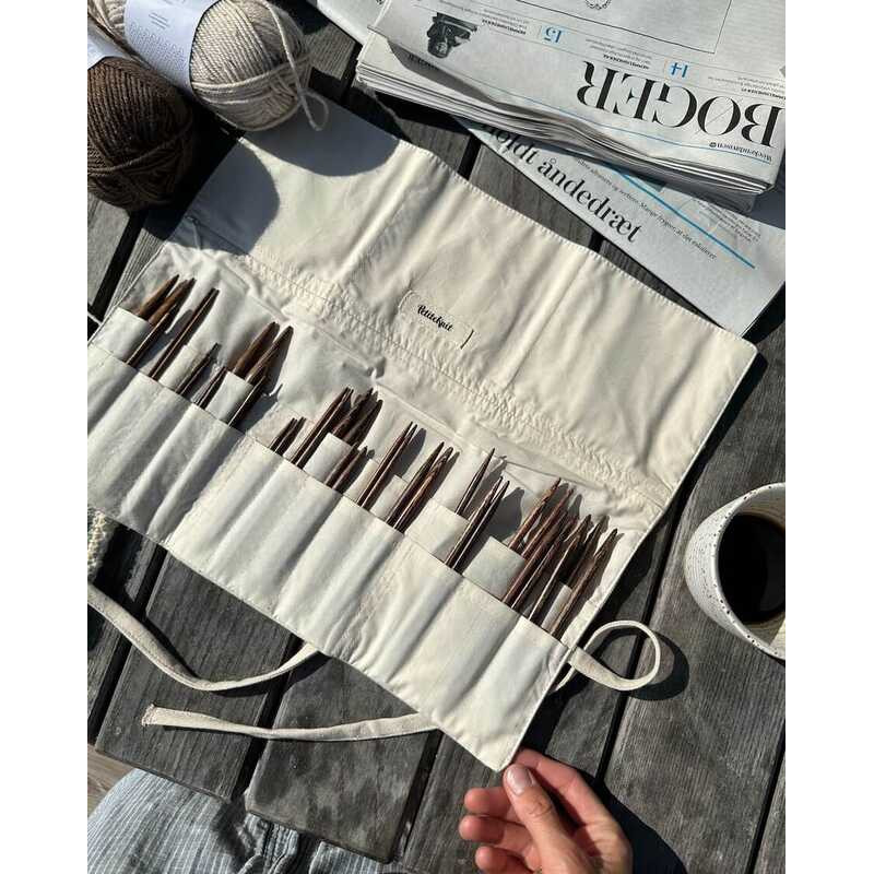 PetiteKnit Knitters Needle Case