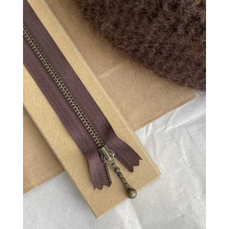 PetiteKnit - Reissverschluss 28cm (diverse Farben)