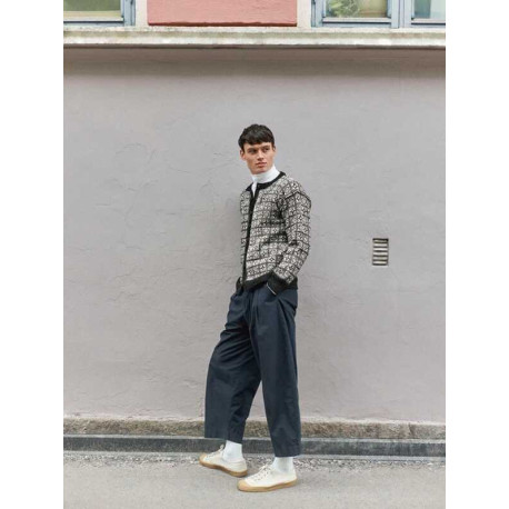 Sandnes Tema 75-7 Nostebu Herrenjacke Strickset