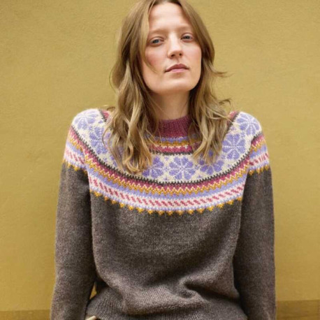 Sandnes Tema 75 10  Blumenpullover Strickset