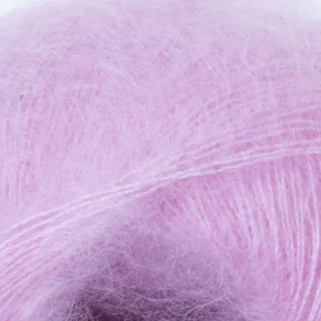 Majo Pearl Mohair Lilac Detail