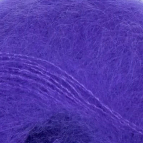 Majo Pearl Mohair Grape Detail