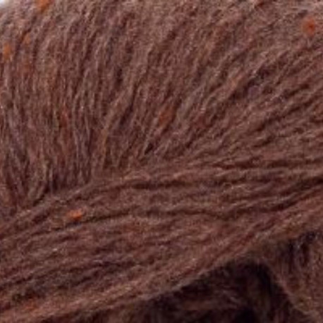 Majo Tweed Supreme Chestnut Detail