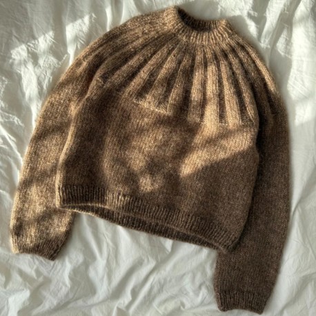 Sunday Sweater PetiteKnit Wollpaket