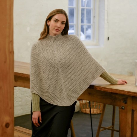 Knitting for Olive Elvira Poncho Strickset