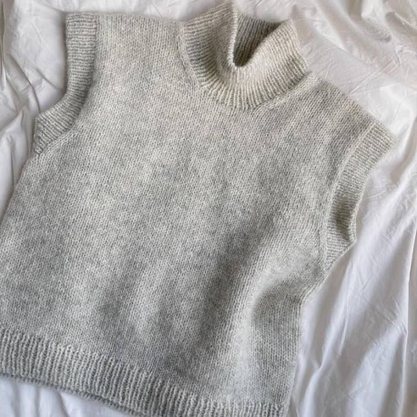 Weekend Slipover Strickanleitung von PetiteKnit