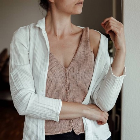 Maggie Cami von st.effie studio Stricksest mit Wolle und Anleitung