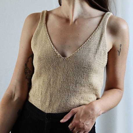 Olden Top Light von Witre Design Strickanleitung und Wolle