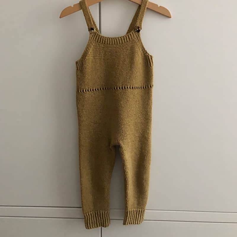 Salopette Numero 1 Mrs Deer Knits Strickanleitung
